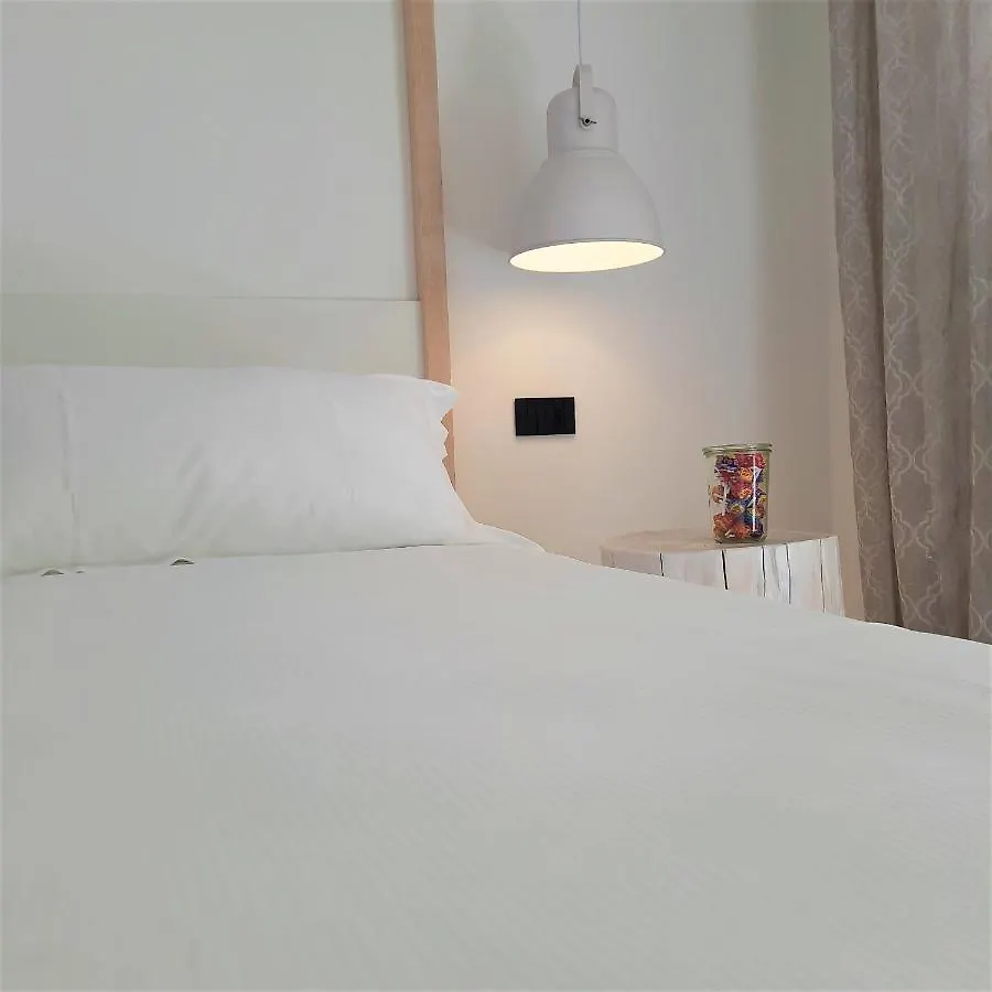 Lo Spada Rooms B&B Bed & Breakfast