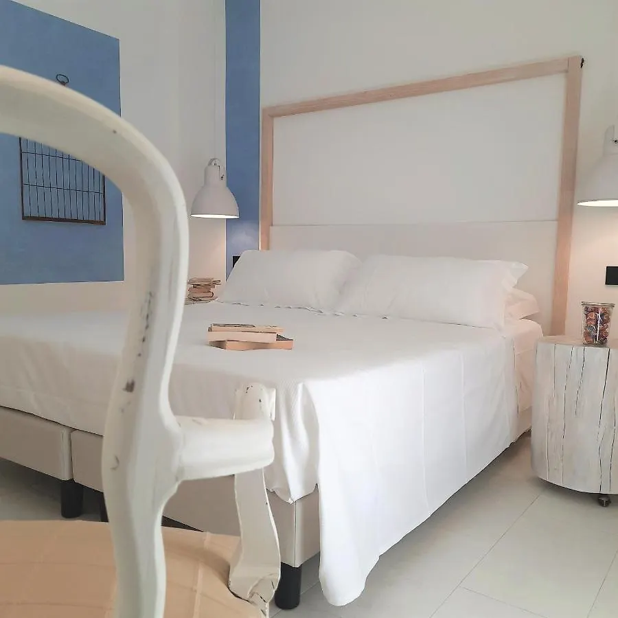 Lo Spada Rooms B&B 0*, Cefalù Italië